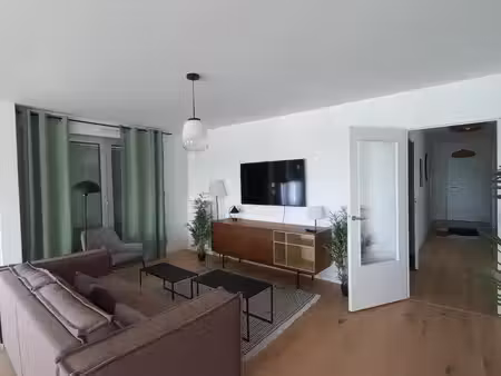 appartement t4 meublé avec terrasse et garage à lille