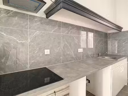 a louer - appartement t3 - centre ville de montelimar