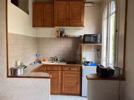 studio non-meublé - av pierre brossolette 92120 montrouge