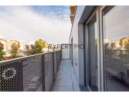 location - bagneux - métro ligne 4 - t2 récent de 40m2 dans résidence récente