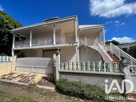 maison à baillif (97123)