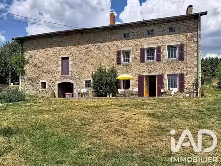 maison de campagne à fayet-ronaye (63630)