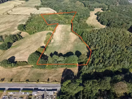 terrain agricole de 25934m²