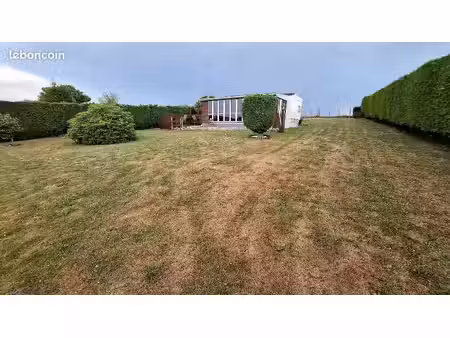 terrain 800 m² ecrainville