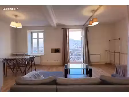 studio exceptionnel 36 m2 centre-ville gérardmer – libre 1er octobre
