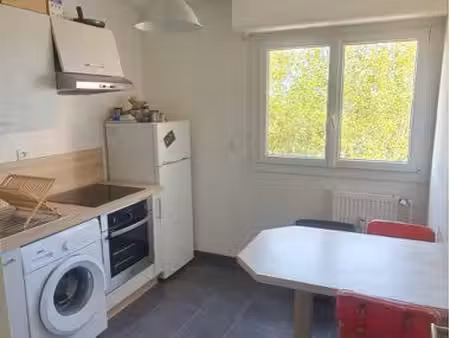 appartement 42m2 a loué