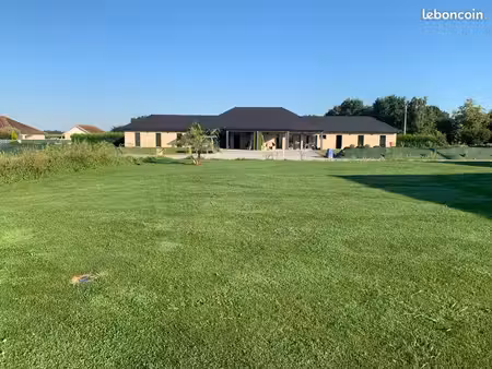 a louer maison meublée en bas de buros