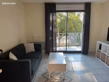 location t2 meublé
