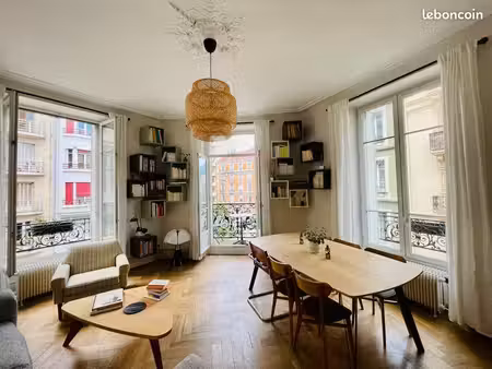 à louer – superbe t3 de 82 m² – grenoble championnet