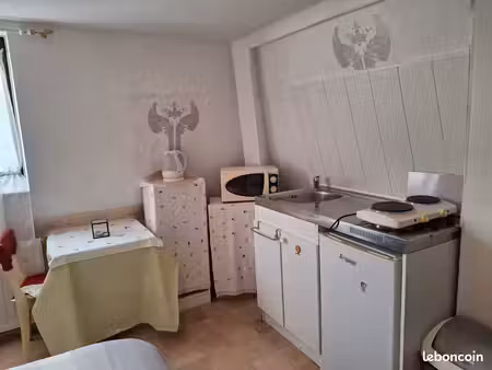 studio étudiante à 5 minutes de gare lille-europe
