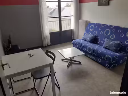 a louer meuble de 28m2 st cyr sur loire