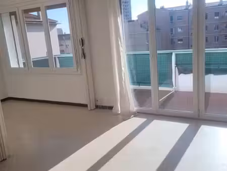 location très beau t3 quartier sainte anne