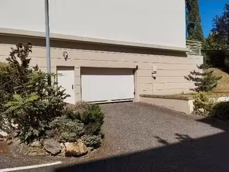 location box dans garage fermé