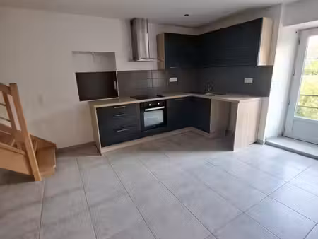 maison de village 3 pièces 83 m²