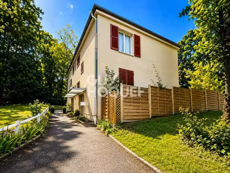 duplex 6 pièce(s) 110 m2