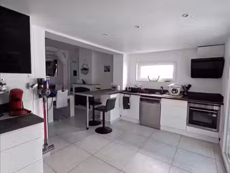 maison - 80 m2 - 3 pièces - meublé