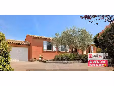 rare villa de plain-pied avec piscine et garage à 15 mn de mandelieu !