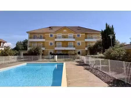 bizanos – t3 de 61 m² avec balcon  stationnement et piscine
