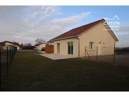 jolie maison mitoyenne à viriville
