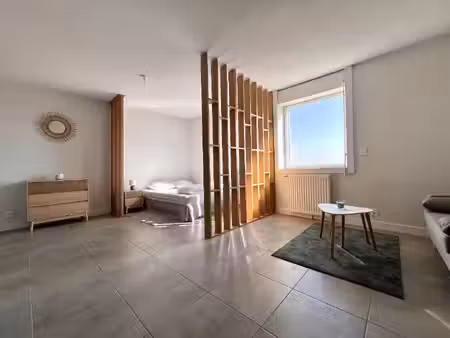 location appartement 1 pièce 35 m² à blagnac (31700)