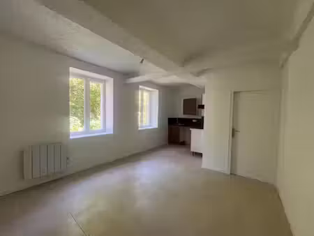 location appartement 1 pièce 22 m² à livron-sur-drôme (26250)