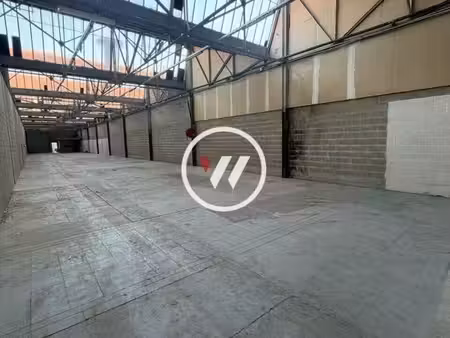 location entrepôt pantin 93500 790m²