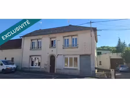 gros potentiel pour cette bâtisse à finir de rénover