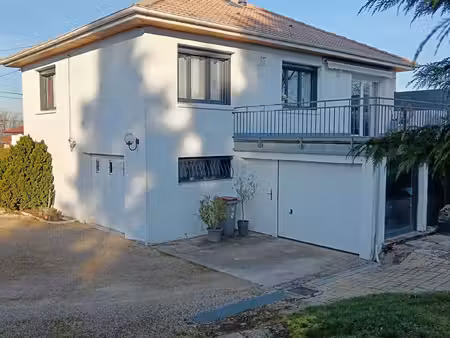 à mirecourt ! dans un quartier calme et cadre champêtre  cette maison 120 m² – 6 pièces of