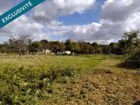 beau terrain constructible dans centre-bourg