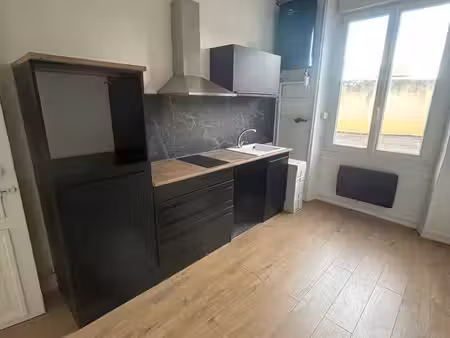 studio lumineux à magenta près d'epernay