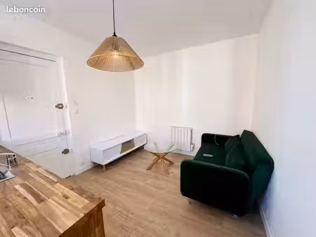 appartement 2 pièces refait à neuf plage le havre