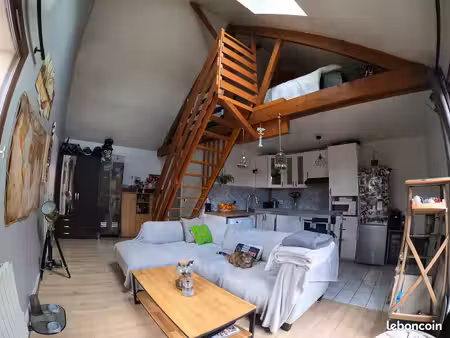 grand studio avec mezzanine