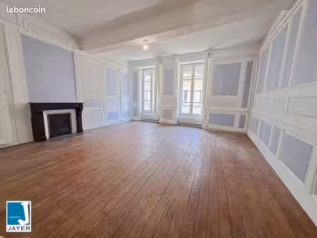 appartement 3 pièces 87 m²