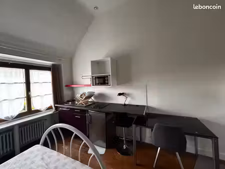 studio meublé avec pkg