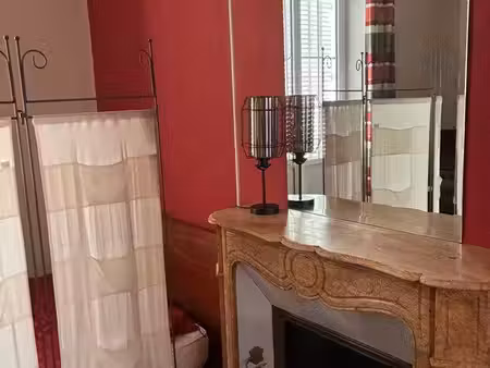à louer – appartement meublé de caractère 3 pièces avec balcon – secteur émailleurs – limo