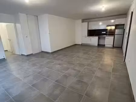 appartement 3 pièces 74 m²