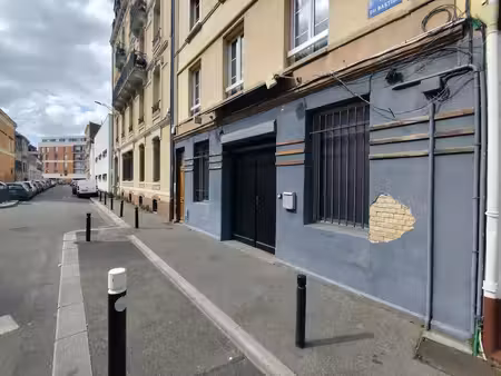 location commerce le havre 76600 120m²