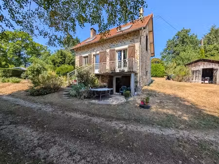 vente maison 5 pièces 88 m² condat-sur-ganaveix (19140)
