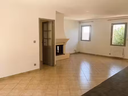 maison 4 pièces 88 m² à louer saint-cannat 13760 ? | era immobilier
