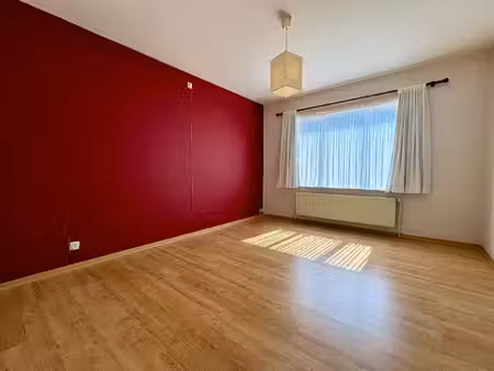 appartement te koop in harelbeke met 2 slaapkamers