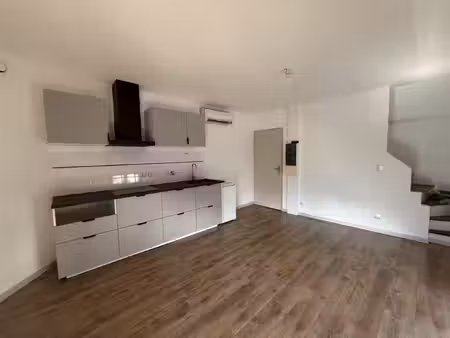 location appartement 2 pièces 35m² cazeres 31220