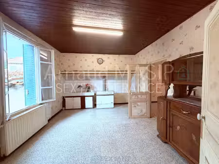 maison beaux volumes  191m² hab  5 ch  garage  grand jardin acces riviere