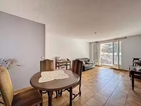 vente appartement 2 pièces 57 m² à tarbes (65000)  72 000 €