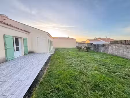 location maison 4 pièces 97 m² à les sables-d’olonne (85340)