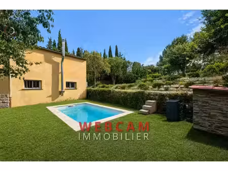 location maison 4 pièces 115 m² à grasse (06130)