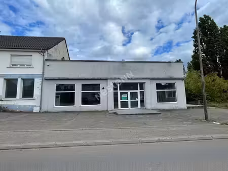 location commerce carling 57490 450m²