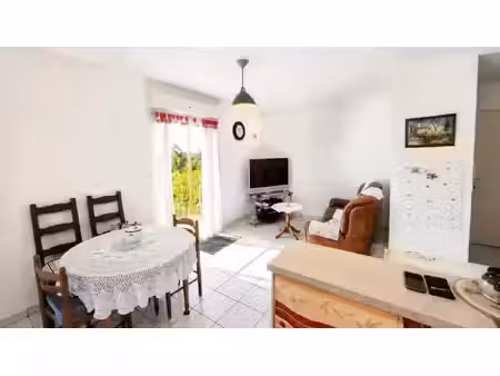 vente appartement 3 pièces 57 m² royan (17200)