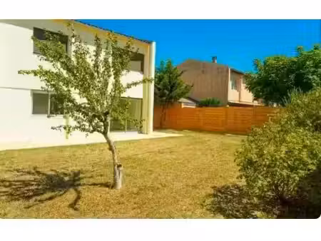 location maison 4 pièces à libourne (33500)  1 170 €