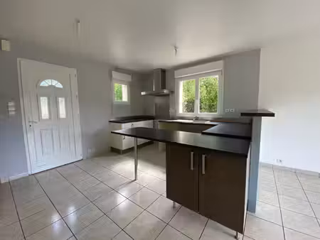 le chatellier : maison 4 pièces (98 m²) en location