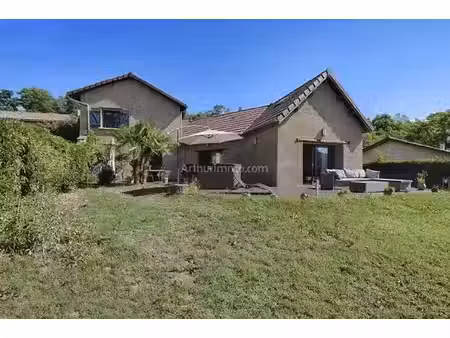 maison de prestige de 135 m2 en vente saint-chef  france